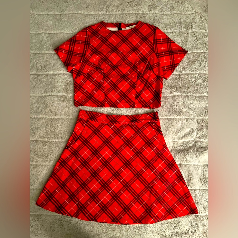 Tuesday of California red plaid crop top + skirt set